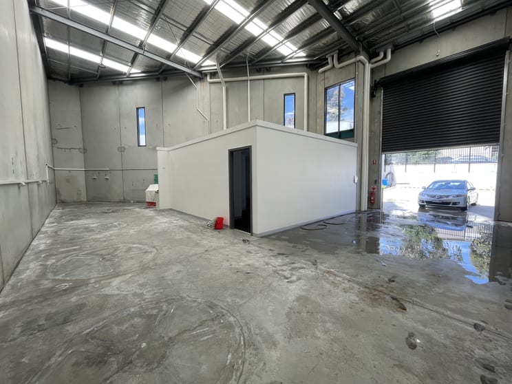 Click to view all images 20 Stelvio Close Lynbrook VIC 3975 - Image 2
