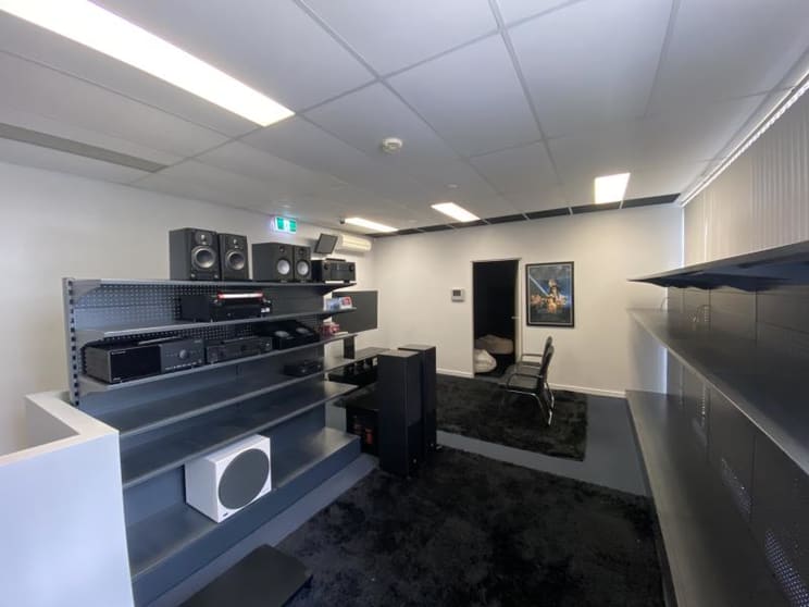 Click to view all images Unit 3/115-117 Orchard Road Chester Hill NSW 2162 - Image 3