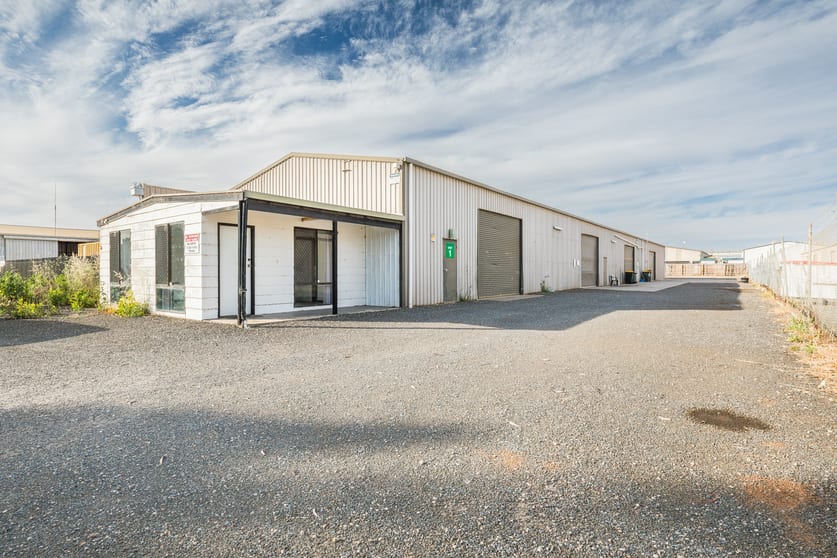 Click to view all images 485a Waterloo Corner Road Burton SA 5110 - Image 1