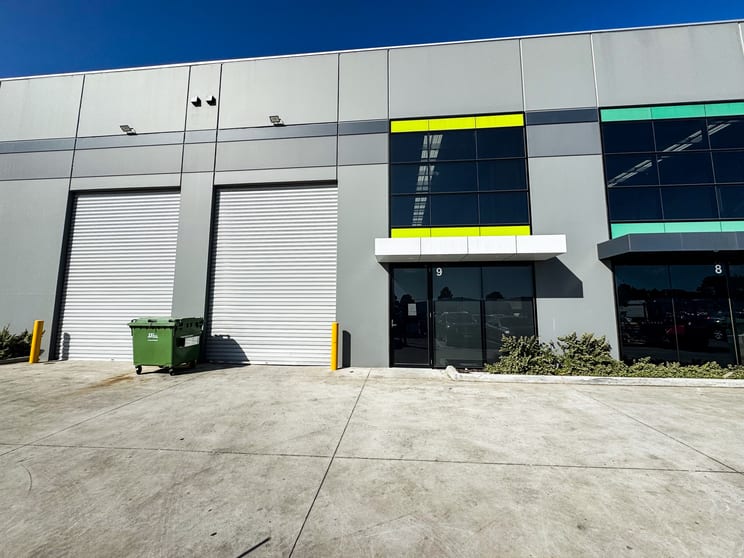 Click to view all images 9 Tech Way Cranbourne VIC 3977 - Image 1