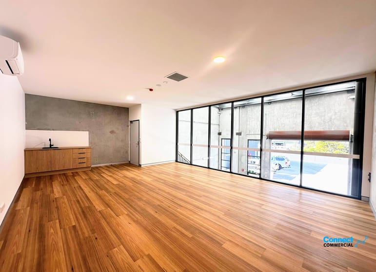 8/9 Calabro Way Burleigh Heads QLD 4220 - Image 2