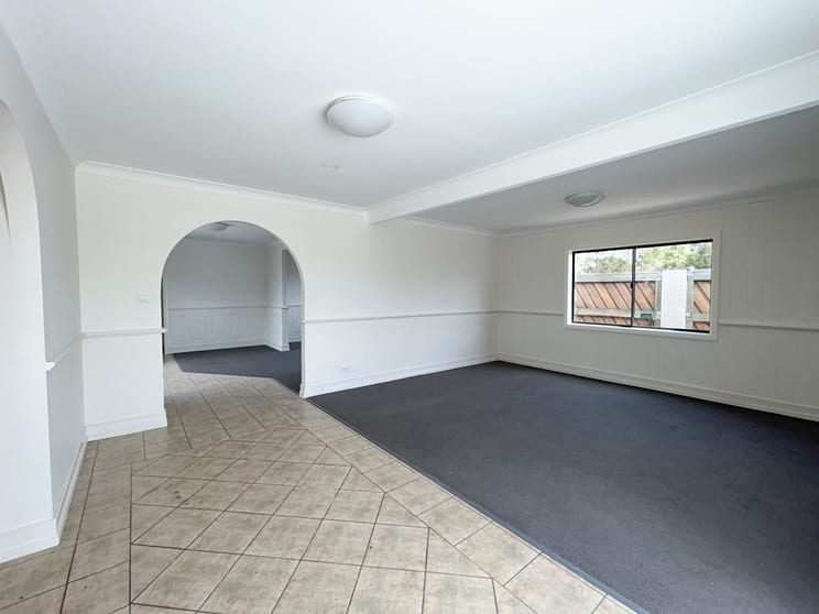 94 Nicklin Way Warana QLD 4575 - Image 2