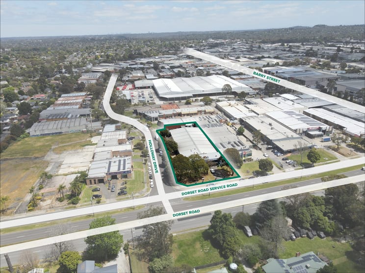 Click to view all images 351 Dorset Road Bayswater VIC 3153 - Image 2