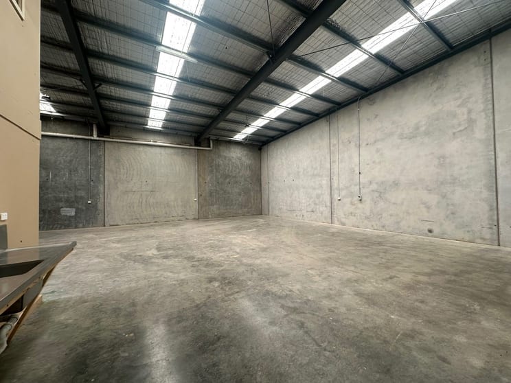 Click to view all images 9B Sarah Street Campbellfield VIC 3061 - Image 3