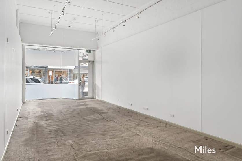 Click to view all images 163 Upper Heidelberg Road Ivanhoe VIC 3079 - Image 3