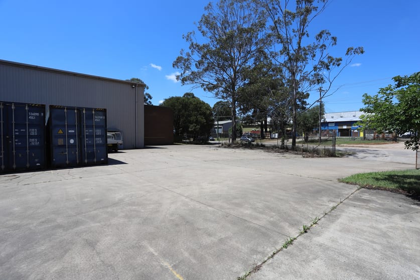 Click to view all images 1/5 Severn Street St Marys NSW 2760 - Image 3