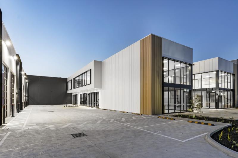 Click to view all images Unit 7/25 Robbins Circuit Williamstown North VIC 3016 - Image 1