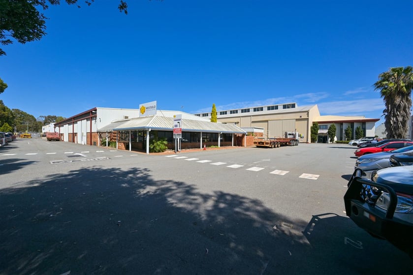 21 Bannister Road Canning Vale WA 6155 - Image 3