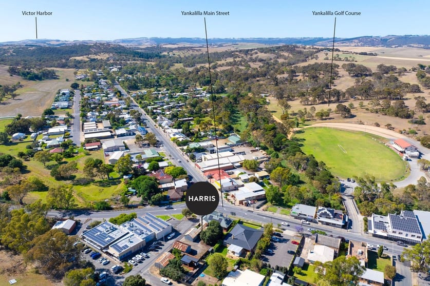 Click to view all images 91 Main South Road Yankalilla SA 5203 - Image 2