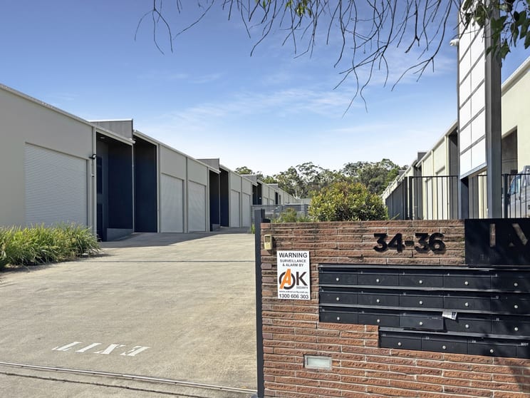 Click to view all images 18/34-36 Claude Boyd Parade Corbould Park QLD 4551 - Image 2