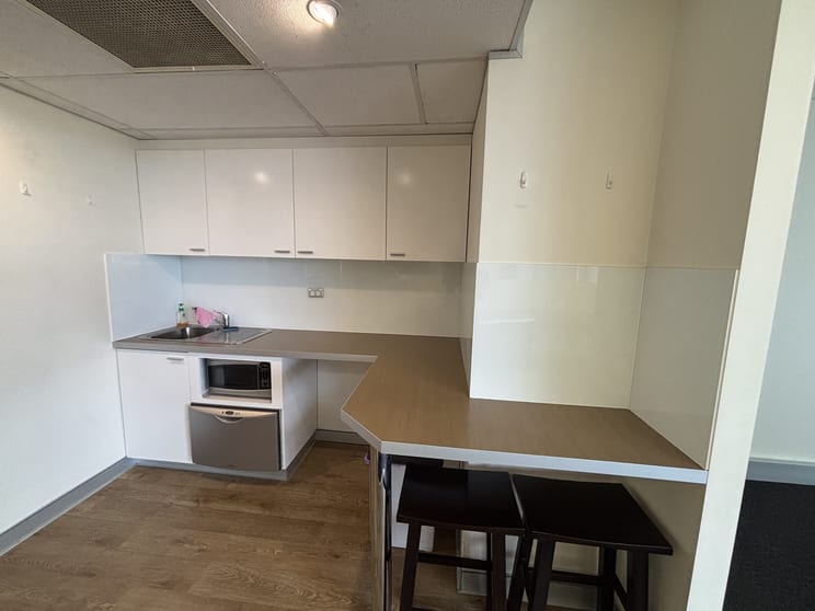 Click to view all images 715/1c Burdett Street Hornsby NSW 2077 - Image 2