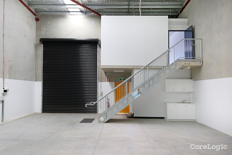 Click to view all images Unit 5/35 Five Islands Road, Port Kembla NSW 2505 - Image 2