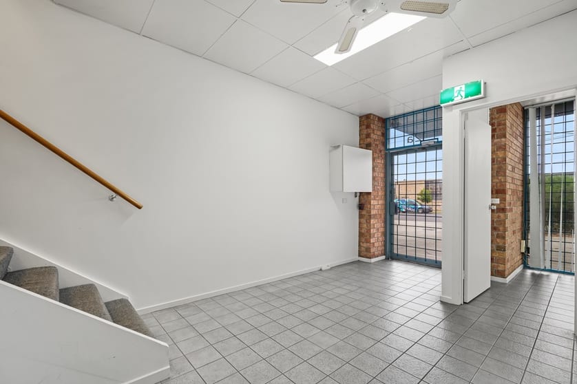 12A Bricker Street Cheltenham VIC 3192 - Image 3