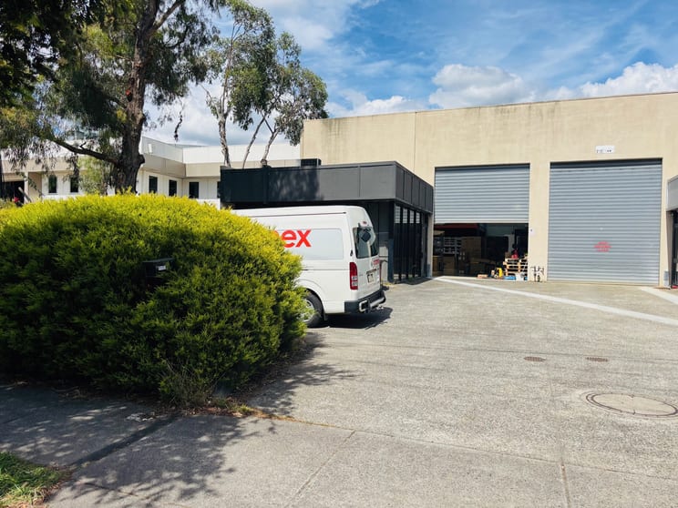 3/6-8 Kelvin Road Bayswater VIC 3153 - Image 1