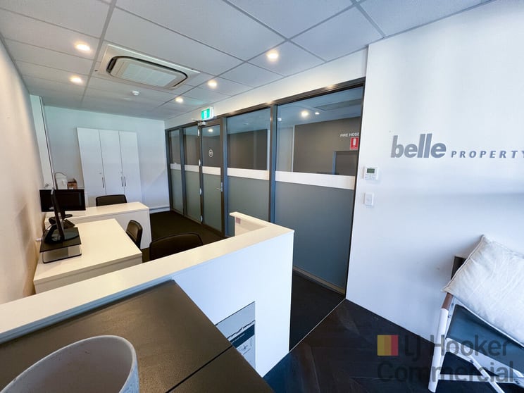 Click to view all images Suite 8/6 Pine Tree Lane Terrigal NSW 2260 - Image 3
