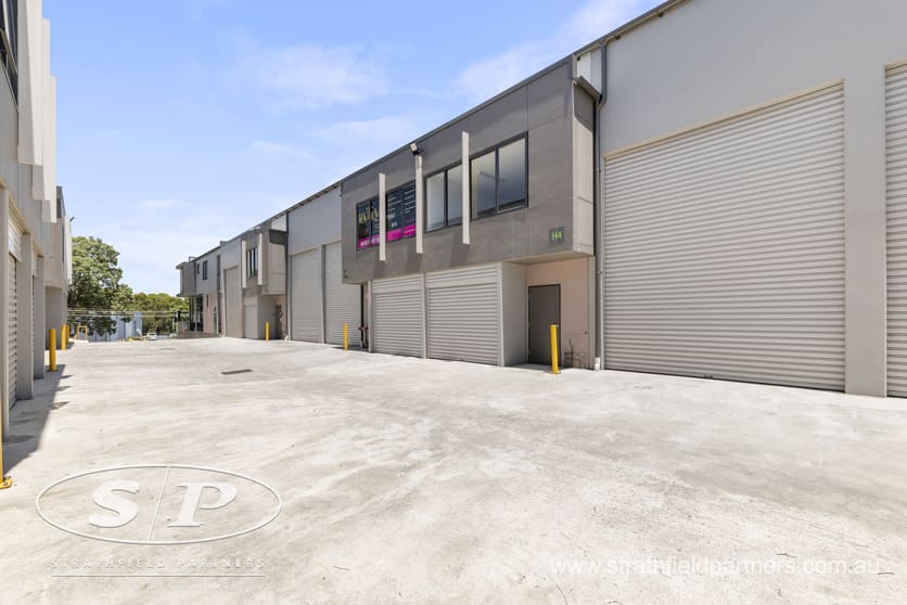 Click to view all images H4/161 Arthur Street Homebush West NSW 2140 - Image 3