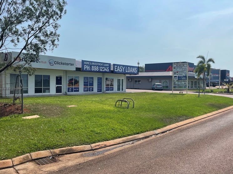 Click to view all images Unit 1/662 Stuart Highway Berrimah NT 0828 - Image 2