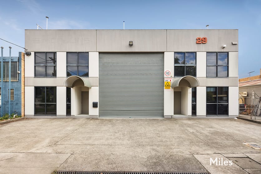 Click to view all images 29 Reserve Street Preston VIC 3072 - Image 1