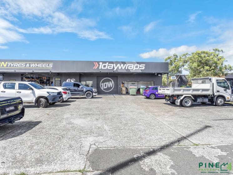 Ground  Unit 2/68 Darley Street Mona Vale NSW 2103 - Image 2