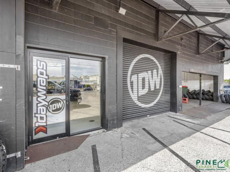 Ground  Unit 2/68 Darley Street Mona Vale NSW 2103 - Image 3
