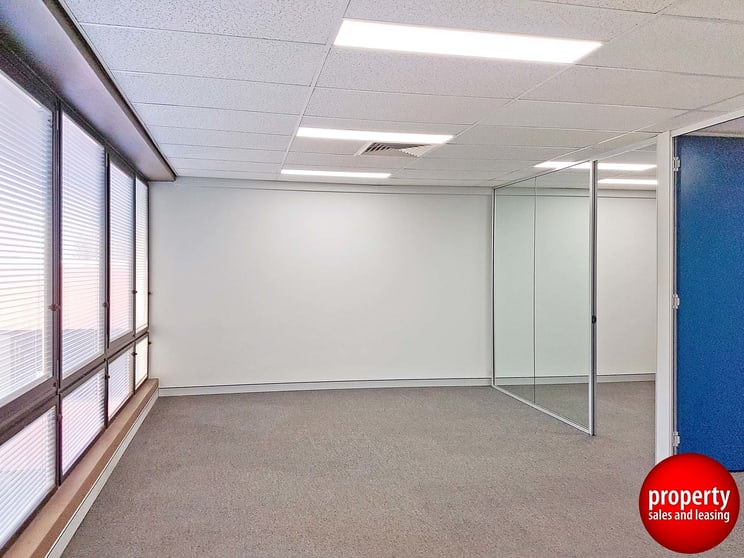 Click to view all images Suite 15/19-23 Bridge Street Pymble NSW 2073 - Image 3