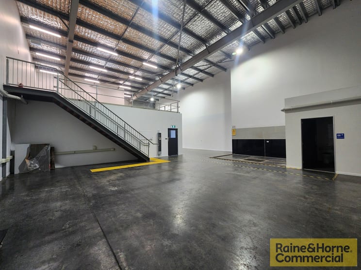 Click to view all images 4/30 Torres Crescent North Lakes QLD 4509 - Image 2