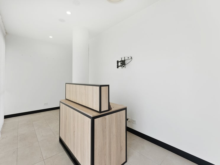 Click to view all images 8/424-426 Canterbury Road Campsie NSW 2194 - Image 2