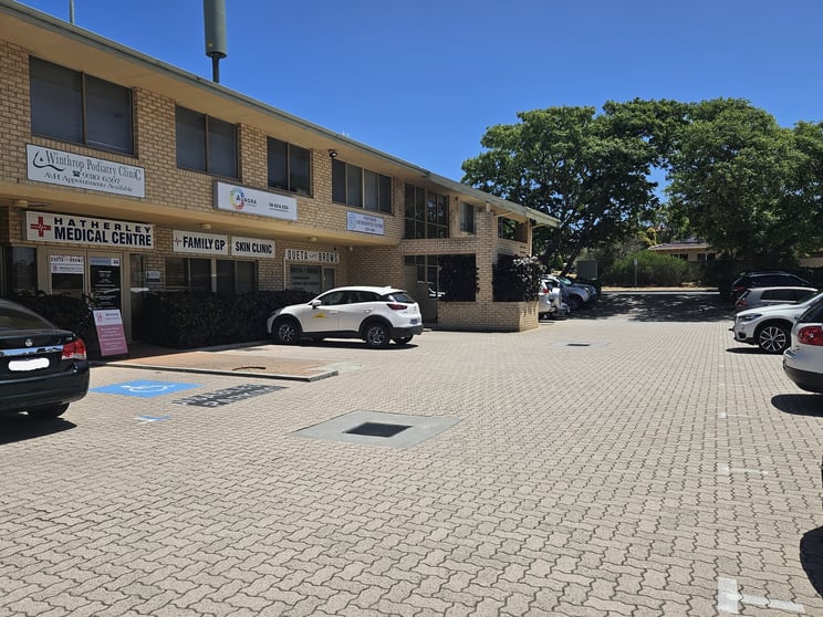 5/52 Hatherley Parade Winthrop WA 6150 - Image 2