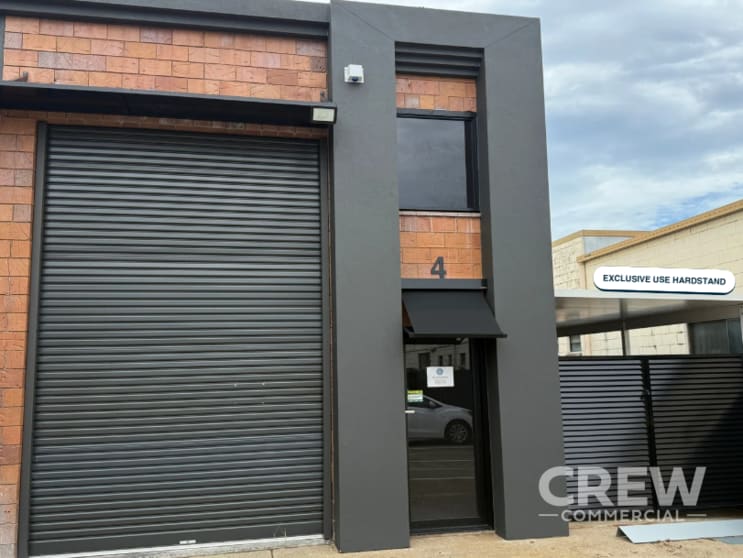 4/23 Brendan Drive Nerang QLD 4211 - Image 2