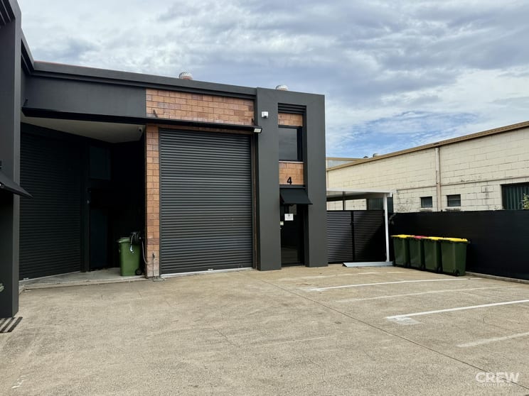 4/23 Brendan Drive Nerang QLD 4211 - Image 3