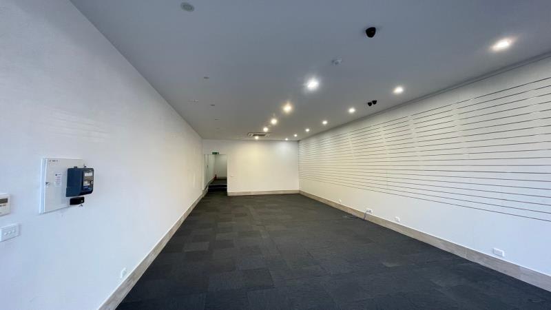 Click to view all images 116 Main Street Croydon VIC 3136 - Image 3