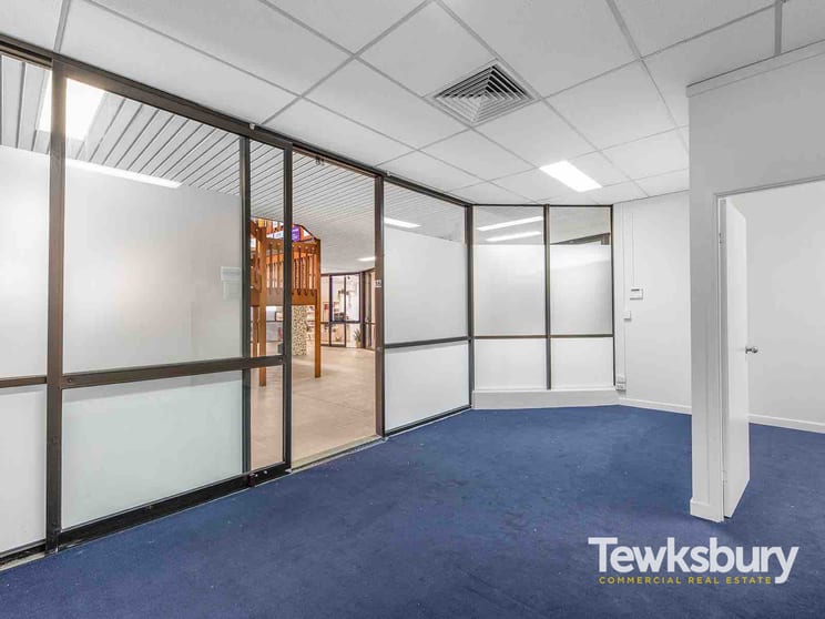 Click to view all images unit 16/200 Moggill Road Taringa QLD 4068 - Image 3