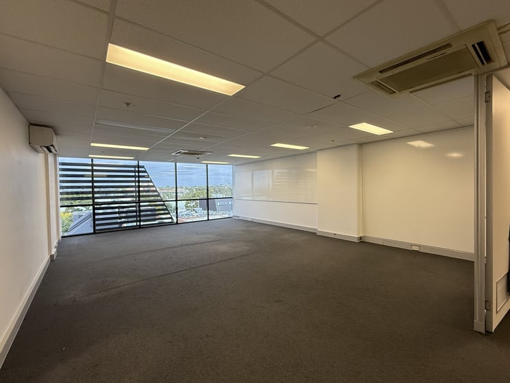 306/204-218 Dryburgh Street North Melbourne VIC 3051 - Image 2