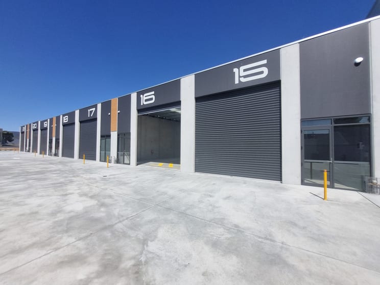16/19-27 Bubb Street Moe VIC 3825 - Image 2
