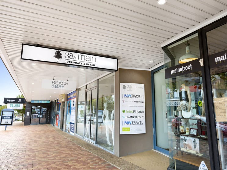 Click to view all images Suite 8/38a Main Street Mornington VIC 3931 - Image 3