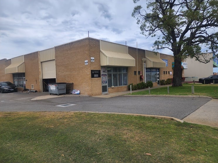 UNIT 7/48 Prindiville Drive Wangara WA 6065 - Image 2