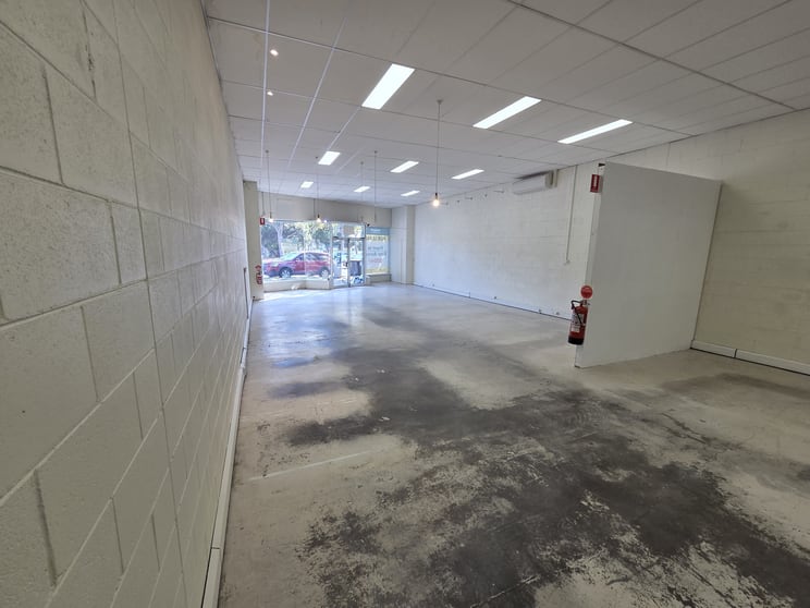 Click to view all images 38 St Kilda Road St Kilda VIC 3182 - Image 2