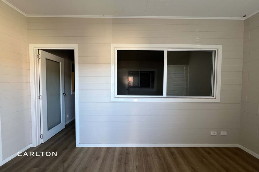 Click to view all images 8/227 Old Hume Highway Mittagong NSW 2575 - Image 2