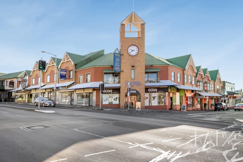 Click to view all images 236 Sandy Bay Road Sandy Bay TAS 7005 - Image 1