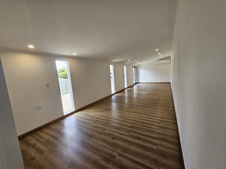 2/204 Oxley Road Graceville QLD 4075 - Image 3