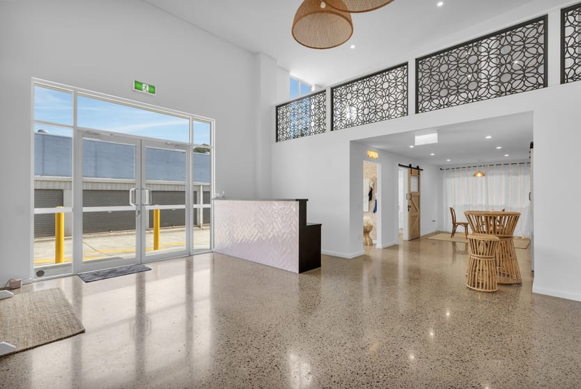Click to view all images 44 Rene Street Noosaville QLD 4566 - Image 2