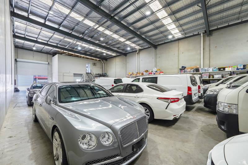 Click to view all images 6/17-23 Keppel Drive Hallam VIC 3803 - Image 3
