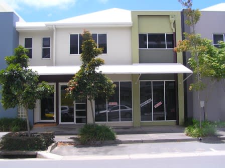 4/18 Lake Street Varsity Lakes QLD 4227 - Image 2