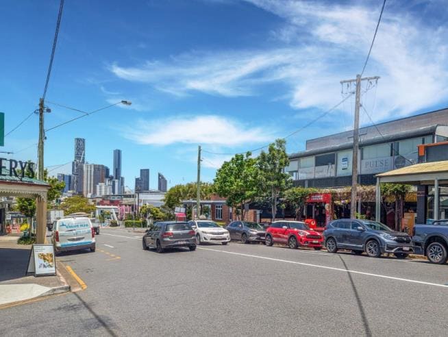 1/208 Given Terrace Paddington QLD 4064 - Image 1