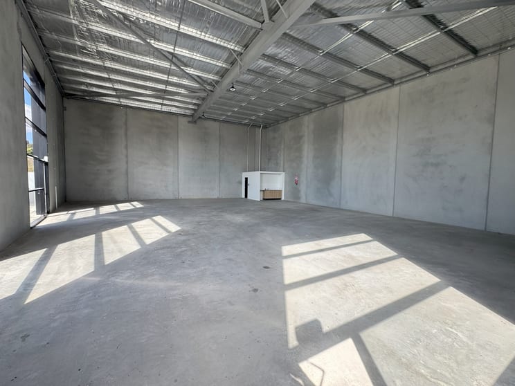 6/27 Bradwardine Road Robin Hill NSW 2795 - Image 2