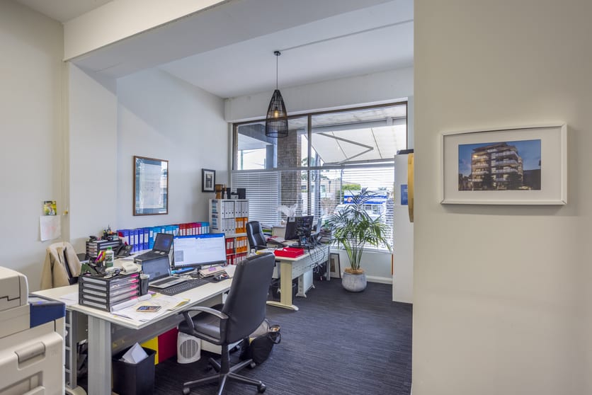 Suite 3, 50 Kalang Road Elanora Heights NSW 2101 - Image 2