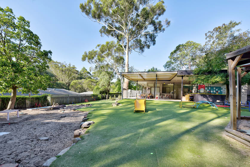 Click to view all images 35 Walsh Avenue Castle Hill NSW 2154 - Image 3