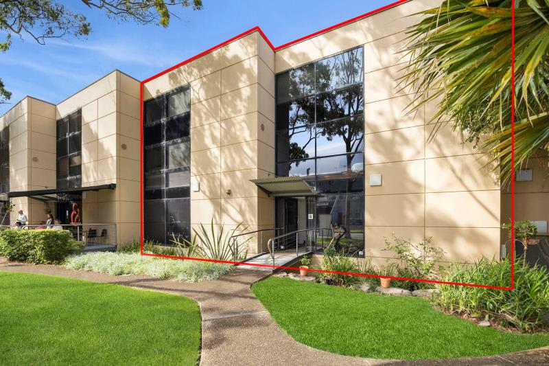 Click to view all images Warriewood NSW 2102 - Image 1