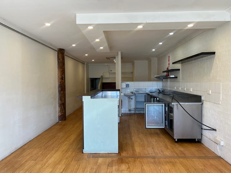 Click to view all images 28/145 Balgownie Road Balgownie NSW 2519 - Image 2