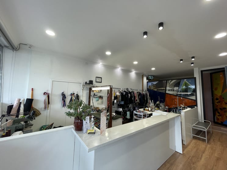 Click to view all images 888 North Road Bentleigh East VIC 3165 - Image 3